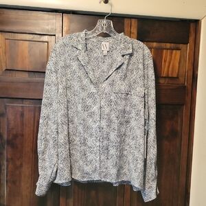 Worthington Black and White Blouse
